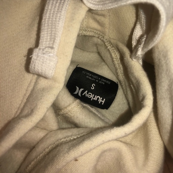 NWOT Hurley Hoodie Cream Off White Animal Print Graphic Text Pullover Sz Large - Picture 3 of 3